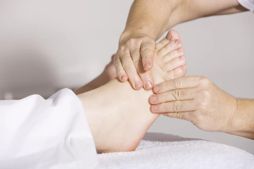 andreas160578 physical therapy 2133286 1920
